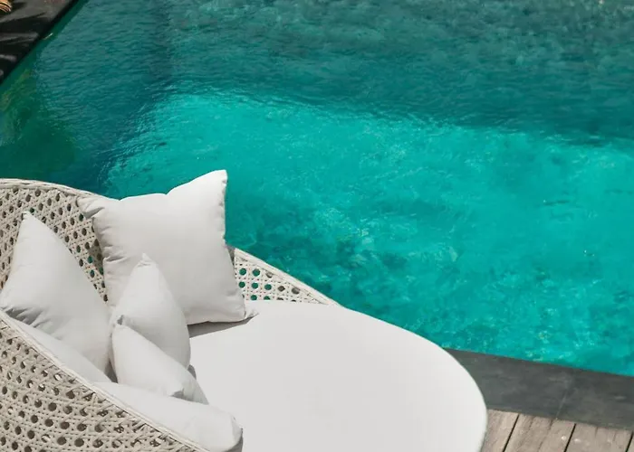 Ando House Modern 2br Fast Wi-fi Private Pool Center Ubud