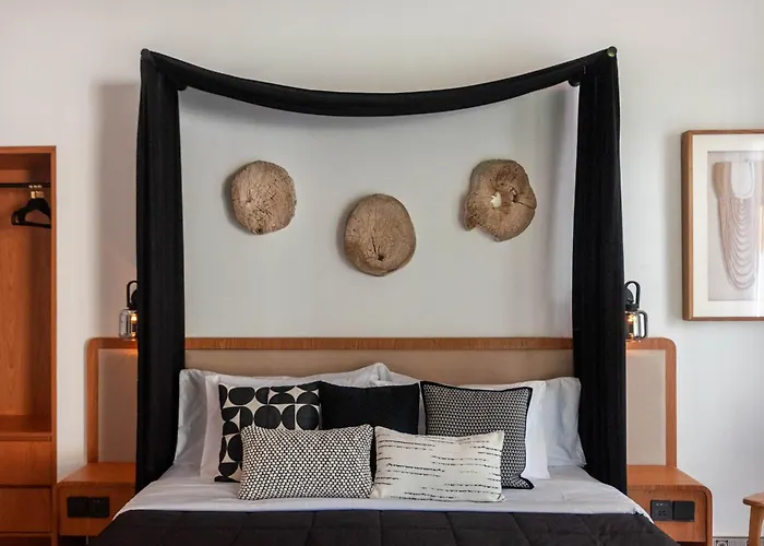 Villa Ando House Modern 2br Fast Wi-fi Private Pool Center