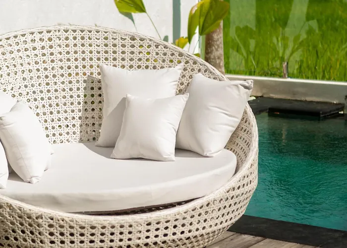 Villa Ando House Modern 2br Fast Wi-fi Private Pool Center *