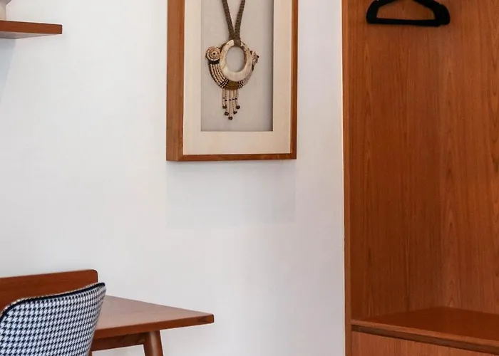 Villa Ando House Modern 2br Fast Wi-fi Private Pool Center
