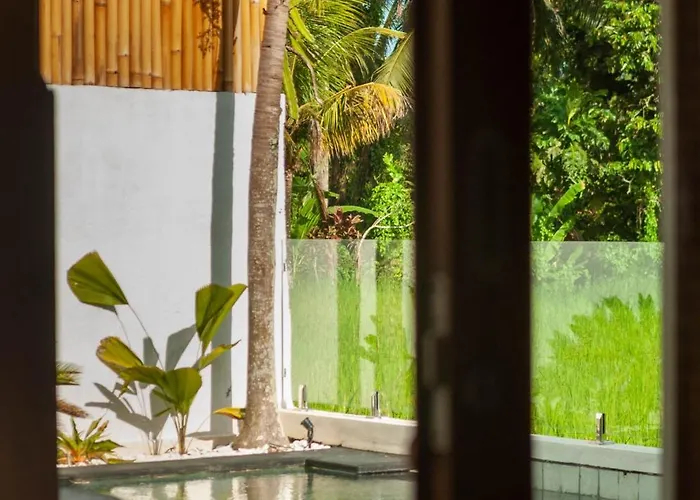 Ando House Modern 2br Fast Wi-fi Private Pool Center *