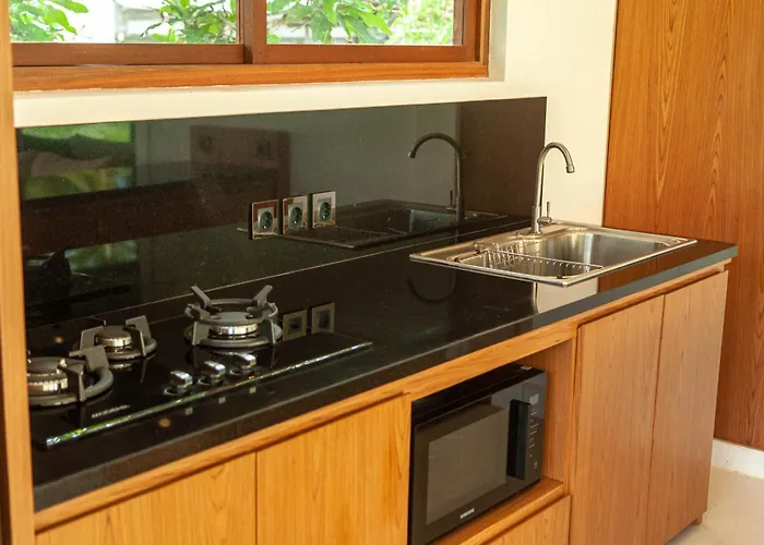 Ando House Modern 2br Fast Wi-fi Private Pool Center Villa *