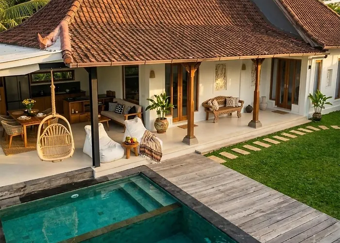 Ando House Modern 2br Fast Wi-fi Private Pool Center