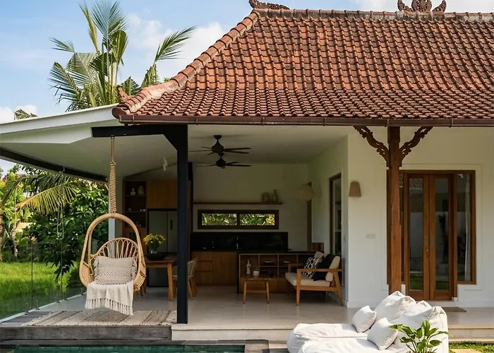 Ando House Modern 2br Fast Wi-fi Private Pool Center Villa *